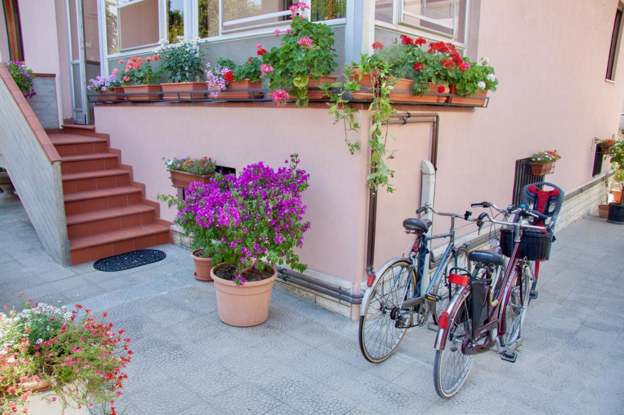 Ferienwohnung Residenza Palmina Rimini Exterior foto